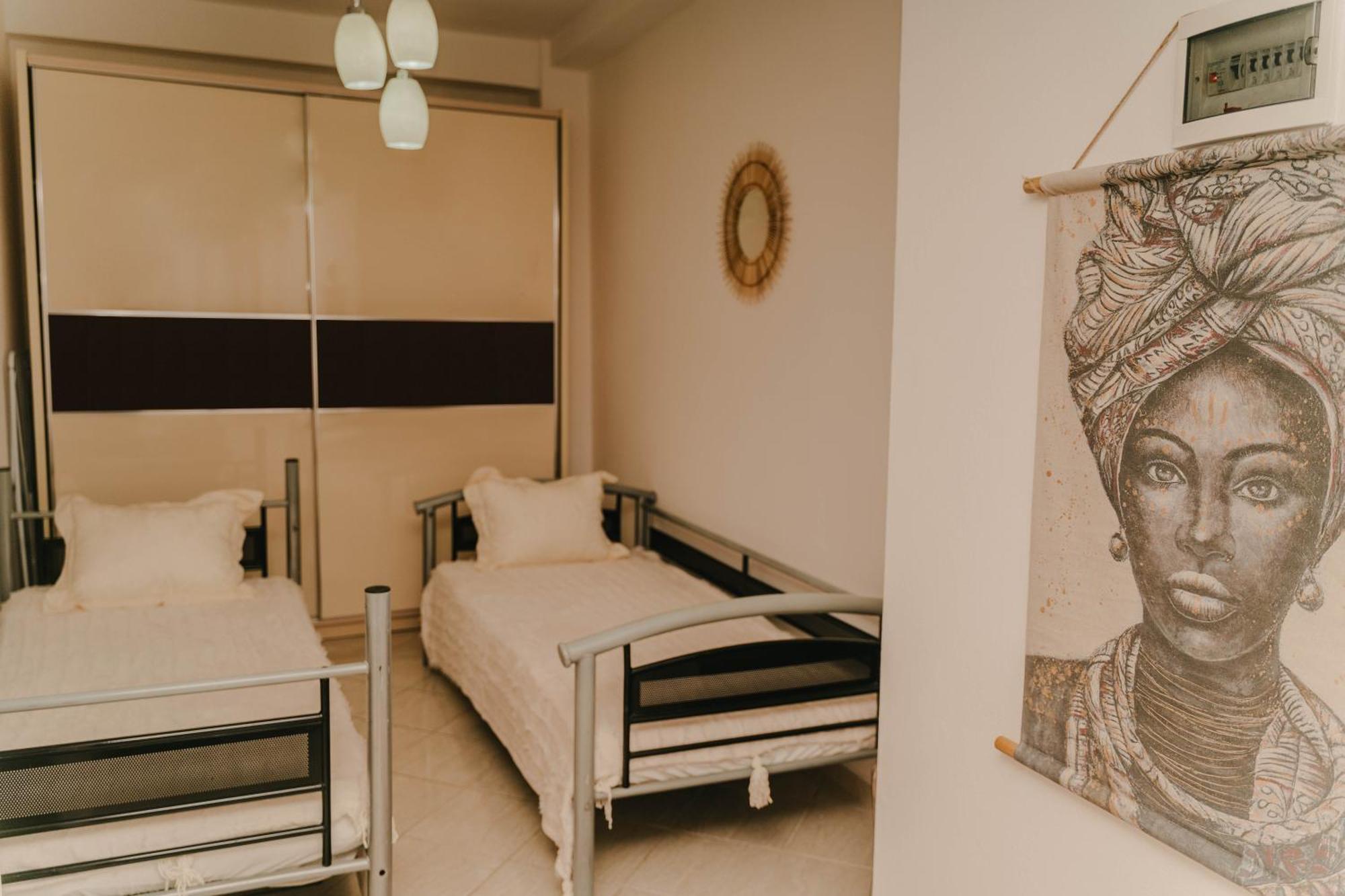 Peaceful Villa In New Bazaar Tirana Bagian luar foto